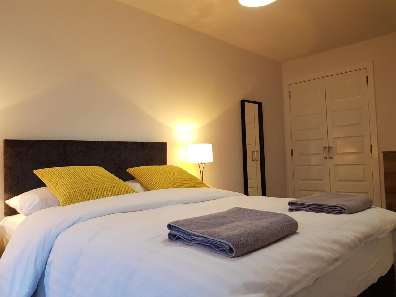 3 Royal View Apartments Stirling Eksteriør billede